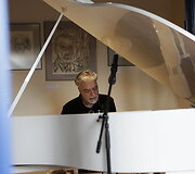 &bdquo;Nida Jazz Maratonas 2021&ldquo; festivalyje &ndash; pianisto Petro Geniu&scaron;o improvizacijos