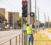 Vilniuje įrengta pirmoji vie&scaron;ajam transportui skirta &scaron;viesoforo sekcija