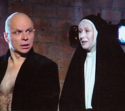 Vytautas Anužis &ndash; Nepažįstamasis, Nelė Savičenko &ndash; Abatė. August Strindberg, &bdquo;Kelias į Damaską&ldquo;, rež. Oskaras Kor&scaron;unovas, Klaipėdos dramos teatras, 2007