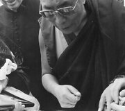 Dalai Lama Katedros aik&scaron;tėje. 1991 rugsėjo 29 d.
