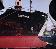 Rusija smogė dviem laivams Juodojoje jūroje