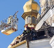 Volodymyras Zelenskis apsilankė Rusijos atakuotoje Kyjivo Pečorų lauroje