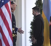 Donaldas Trumpas ir Volodymyras Zelenskis