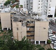 &bdquo;Hamas&ldquo; raketomis atakavo Tel Avivą