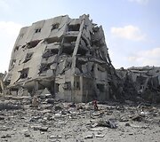 Gazos al-Zahros rajonas po bombardavimo