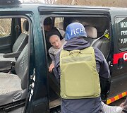 Rusijos artilerijos ataka pietiniame Ukrainos Nikopolio mieste