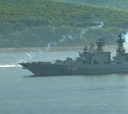 Rusija pradeda karines pratybas Ramiajame vandenyne