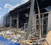 Rusija smogė prekybos centrui Kostiantynivkoje