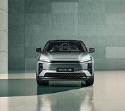 Toyota C-HR+