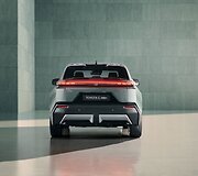 Toyota C-HR+