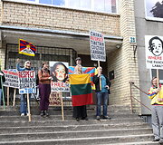 Piketas prie Kinijos ambasados
