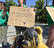 Vaiko dieną Vilniuje liejosi &bdquo;nafta&ldquo;