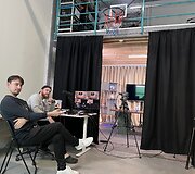 V. Mikaitis pakvietė pasižvalgyti po jo biurą: čia jaučiuosi kaip &bdquo;Apple&ldquo; įkūrėjas