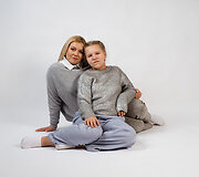 3,5 metų Lukrecijai &bdquo;užsidegė&ldquo; smegenys: sunki liga įkvėpė mamą įkurti unikalią kliniką