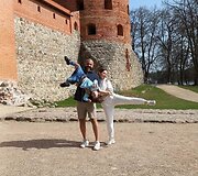 Agnė de Palacin su vyru Guillermo ir sūnumi Aidanu