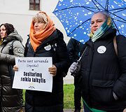 Mitingas prie &Scaron;vietimo, mokslo ir sporto ministerijos