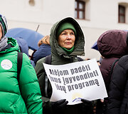 Mitingas prie &Scaron;vietimo, mokslo ir sporto ministerijos