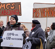 Mitingas prie &Scaron;vietimo, mokslo ir sporto ministerijos