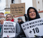 Mitingas prie &Scaron;vietimo, mokslo ir sporto ministerijos