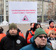 Statutinių pareigūnų protesto akcija &bdquo;Popierinis saugumas&ldquo;