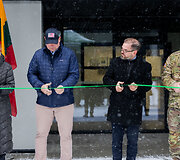 Kara C. McDonald, Matthew Whitakeris, Robertas Kaunas, Christopheris Donahue