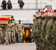 Atsisveikinimo ceremonija su Lietuvoje mirusiu Belgijos kariu