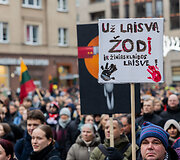 Protestas &bdquo;&Scaron;alin rankas nuo laisvo žodžio!&ldquo;
