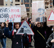 Protestas &bdquo;&Scaron;alin rankas nuo laisvo žodžio!&ldquo;