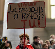 Antrasis protestas &bdquo;&Scaron;alin rankas nuo laisvo žodžio!&ldquo;