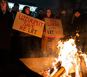 Antrasis protestas &bdquo;&Scaron;alin rankas nuo laisvo žodžio!&ldquo;