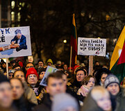 Ketvirtadienio protestas &bdquo;&Scaron;alin rankas nuo laisvo žodžio!&ldquo;