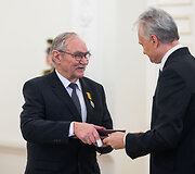 Valstybės apdovanojimų įteikimo ceremonija
