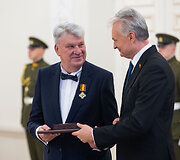Valstybės apdovanojimų įteikimo ceremonija