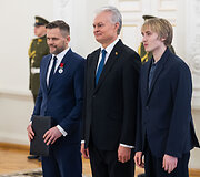 Valstybės apdovanojimų įteikimo ceremonija