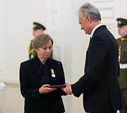 Valstybės apdovanojimų įteikimo ceremonija