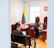Andriaus Vy&scaron;niausko, nuteisto už sukčiavimą, piktnaudžiavimą ir dokumentų klastojimą, nagrinėjama byla