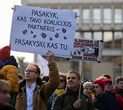 Protestas ,,&Scaron;alin rankas nuo laisvo žodžio&ldquo;