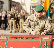 Lietuvos kariuomenės Pirmosios divizijos vėliavos įteikimo ceremonija