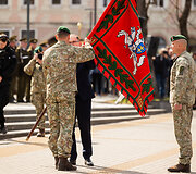 Lietuvos kariuomenės Pirmosios divizijos vėliavos įteikimo ceremonija