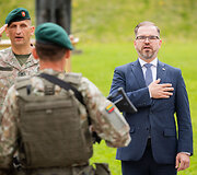 Lietuvos kariuomenės Karo komendantūrų valdybos vėliavos įteikimo ceremonija