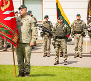 Lietuvos kariuomenės Karo komendantūrų valdybos vėliavos įteikimo ceremonija