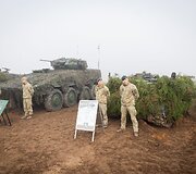 Pirmųjų Lietuvos kariuomenės tankų įgulų vykdomas kovinis &scaron;audymas i&scaron; tankų &bdquo;Leopard 2A6&ldquo;