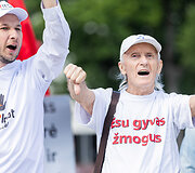Protestas prie&scaron; LGBT eitynes