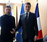 Volodymyras Zelenskis ir Emmanuelis Macronas