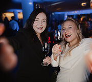 Kasmetinė &bdquo;Beaujolais Nouveau&ldquo; &scaron;ventė ir naujas &bdquo;Novotel&ldquo; istorijos lapas