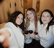 Kasmetinė &bdquo;Beaujolais Nouveau&ldquo; &scaron;ventė ir naujas &bdquo;Novotel&ldquo; istorijos lapas