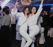 Kasmetinė &bdquo;Beaujolais Nouveau&ldquo; &scaron;ventė ir naujas &bdquo;Novotel&ldquo; istorijos lapas