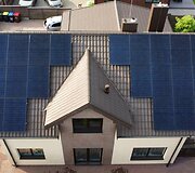 Saulės energetika: mažesnė parama, bet didesnė grąža namų savininkams