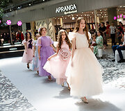 Vasaros mados tendencijos vaikams ir jaunimui: &bdquo;Vilnius Outlet&ldquo; pristatytas bendras &bdquo;Catwalk&ldquo; bei &bdquo;Mažoji Mis&ldquo; renginys