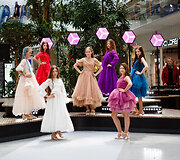 Vasaros mados tendencijos vaikams ir jaunimui: &bdquo;Vilnius Outlet&ldquo; pristatytas bendras &bdquo;Catwalk&ldquo; bei &bdquo;Mažoji Mis&ldquo; renginys